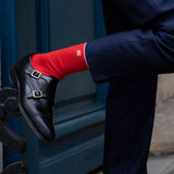 Chaussettes elysee recyclees rouges portées dehors