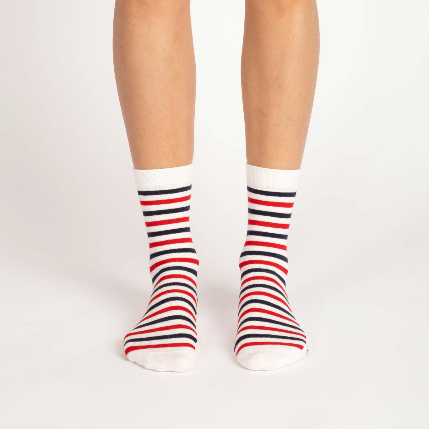 chaussettes elysee rayures tricolores portées studio 2