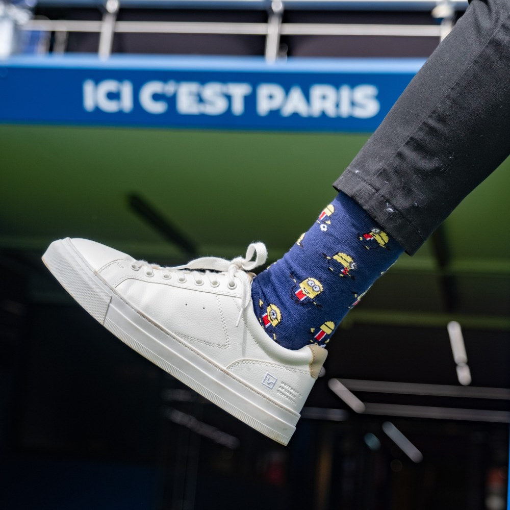 Chaussettes psg minions allover portées parc des princes 